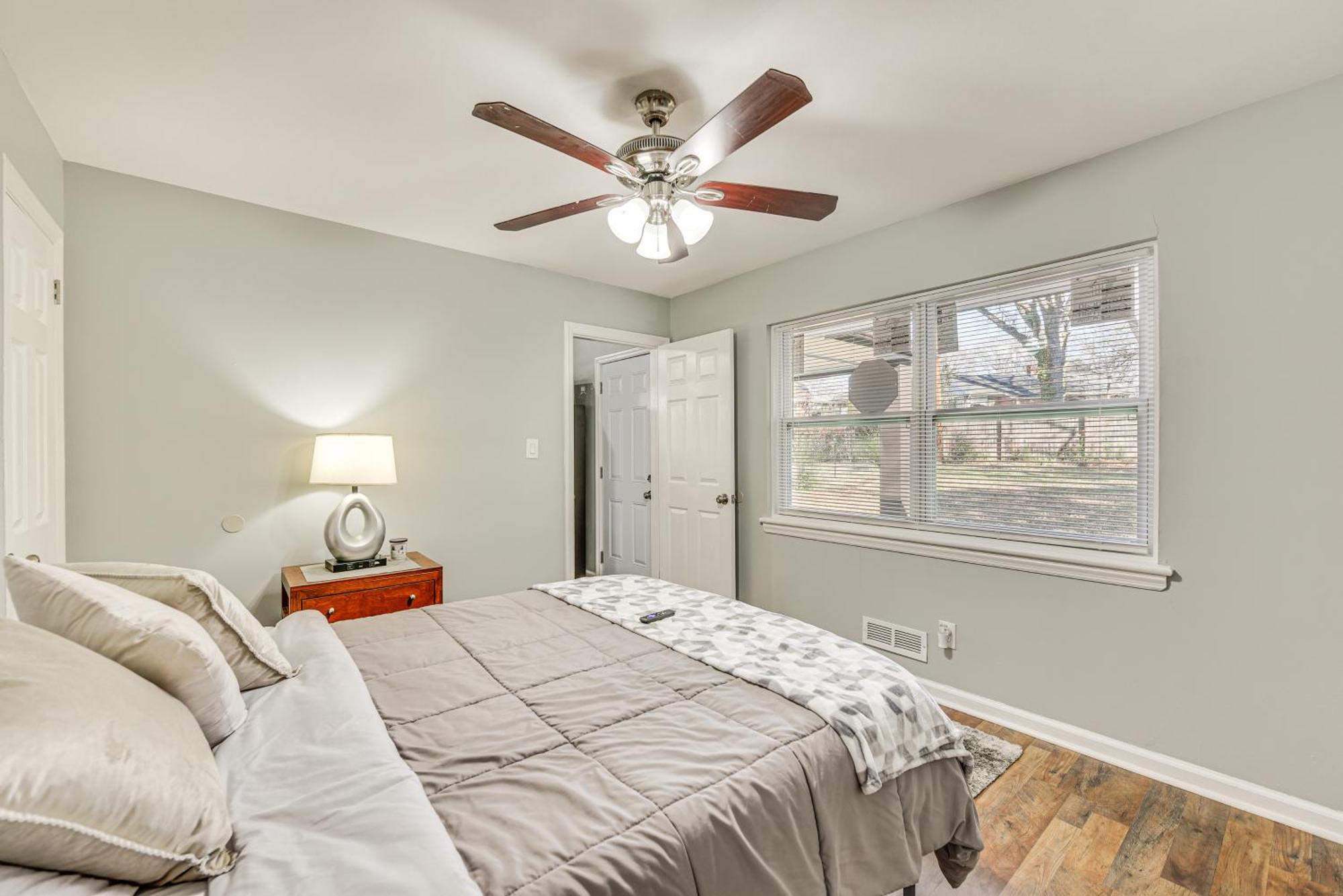 Updated Charlotte Home With Yard About 3 Mi To Uptown! Екстер'єр фото